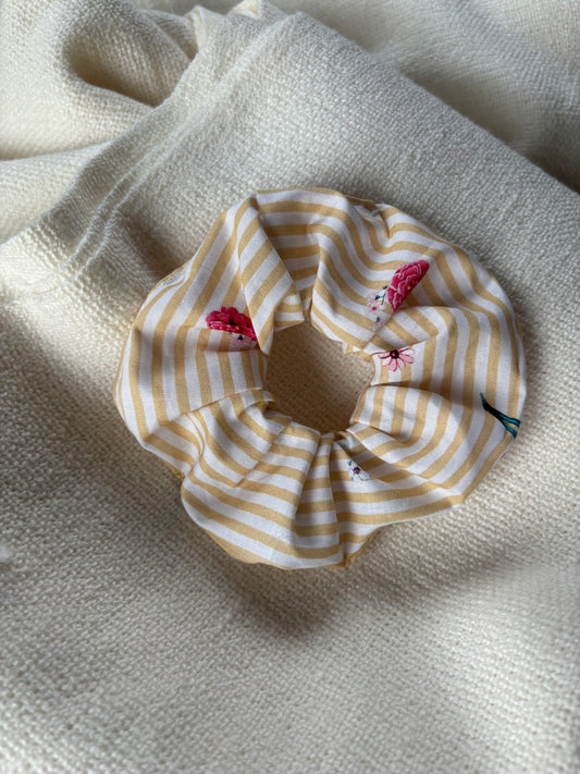 Chouchou jaune à rayure